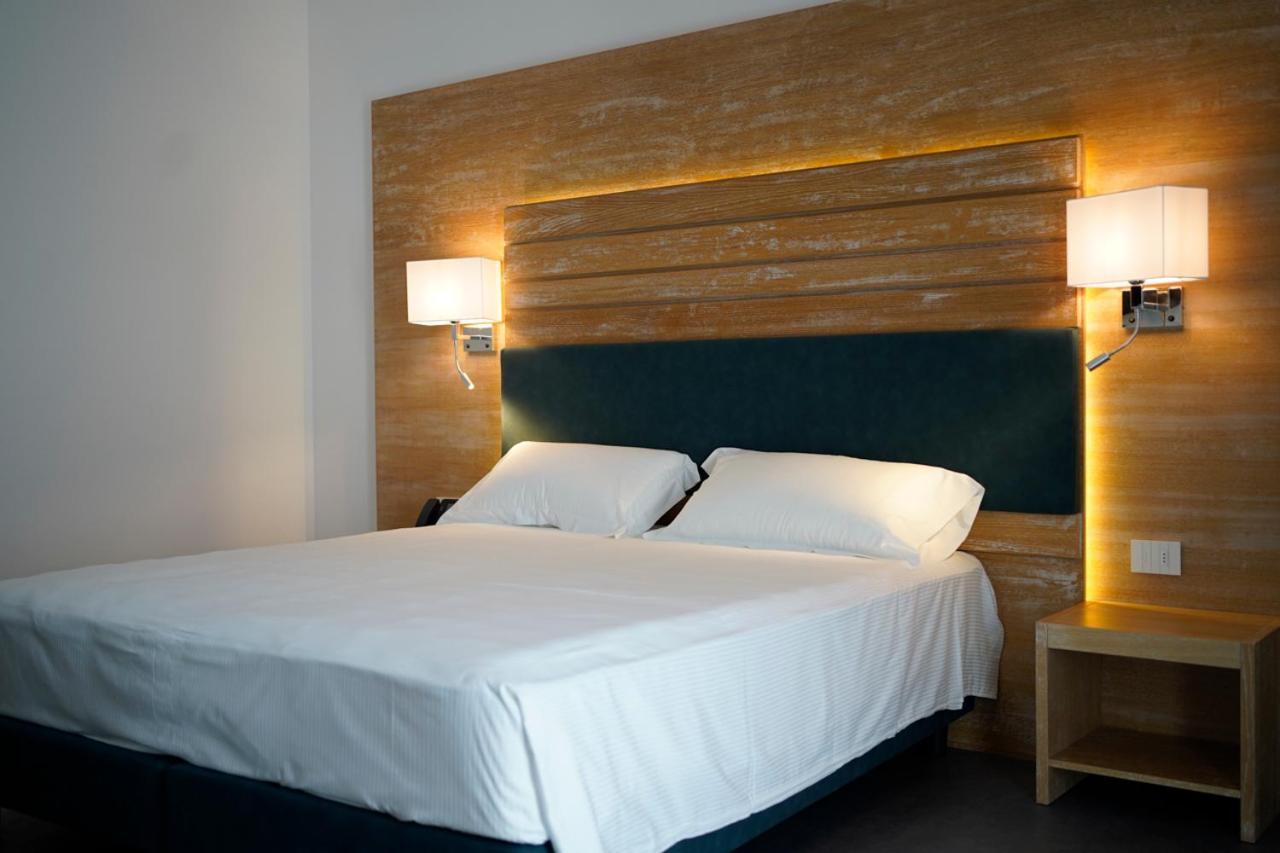 קטנזארו Pm Hotel מראה חיצוני תמונה