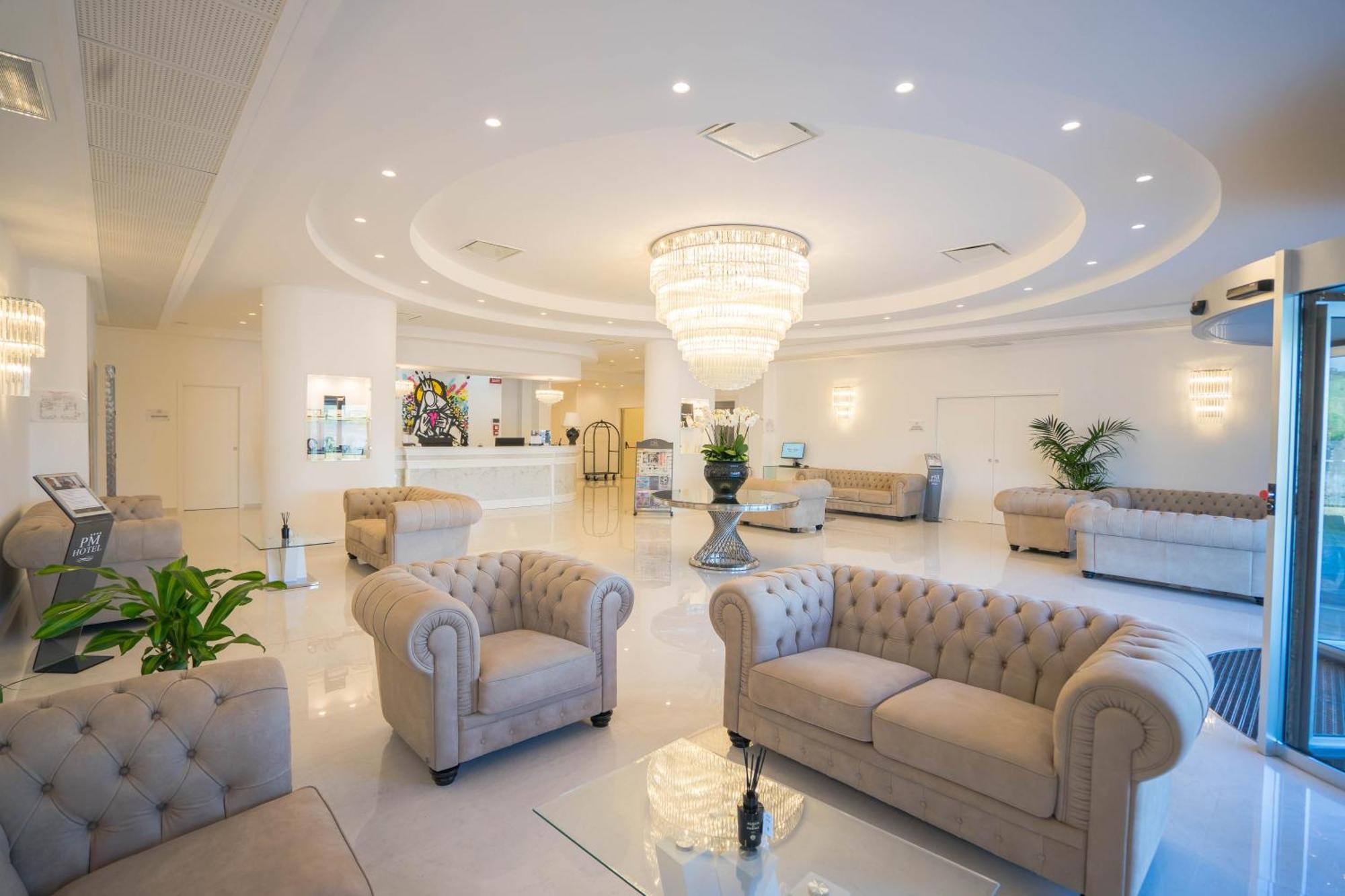 קטנזארו Pm Hotel מראה חיצוני תמונה